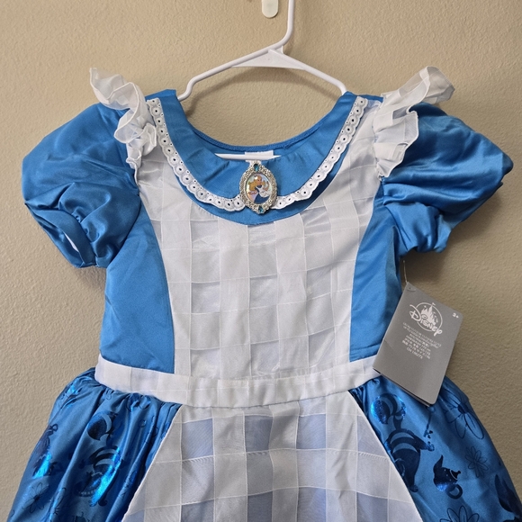 DISNEY STORE Alice in Wonderland Costume Dress Blue Girls 11/12 NEW NWT - Picture 3 of 11